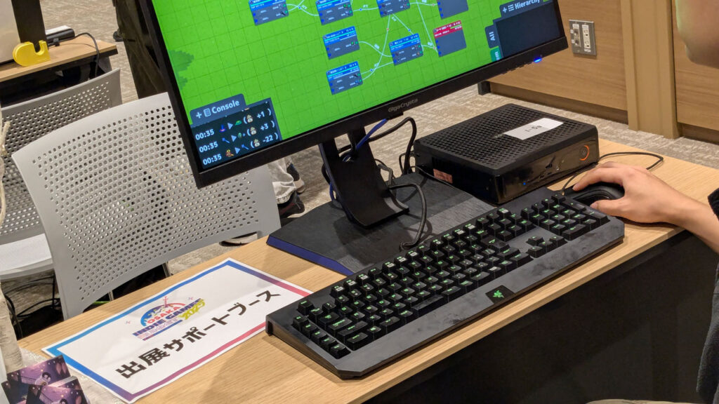 MAGNUS EN シリーズの展示台設置例 - コンパクトで目立たない配置